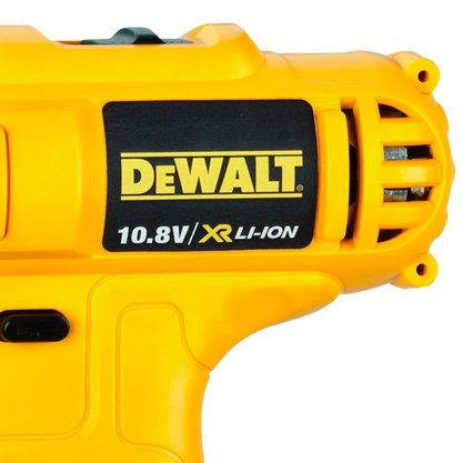 Parafusadeira Furadeira 3/8″ 12V DCD700C2 DEWALT